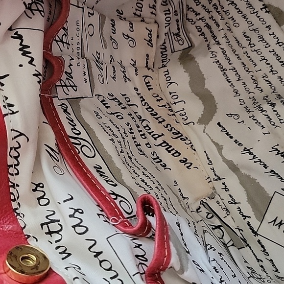 Barr + Barr Raspberry Bag - Picture 15 of 16